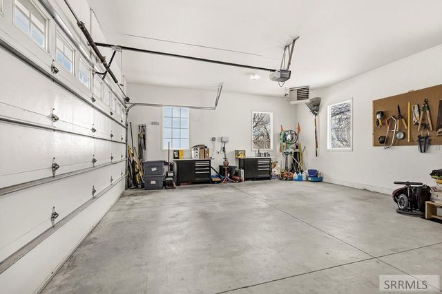 6070 E Sagewood Drive, Idaho Falls, ID 83406