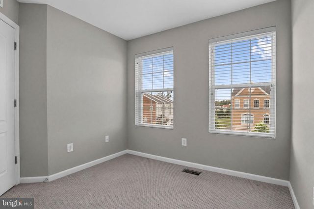 11177 SOUTHPORT PL, White Plains, MD 20695