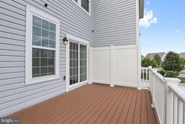 11177 SOUTHPORT PL, White Plains, MD 20695