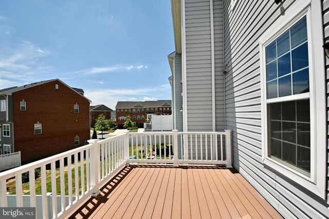 11177 SOUTHPORT PL, White Plains, MD 20695