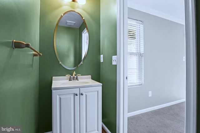 11177 SOUTHPORT PL, White Plains, MD 20695