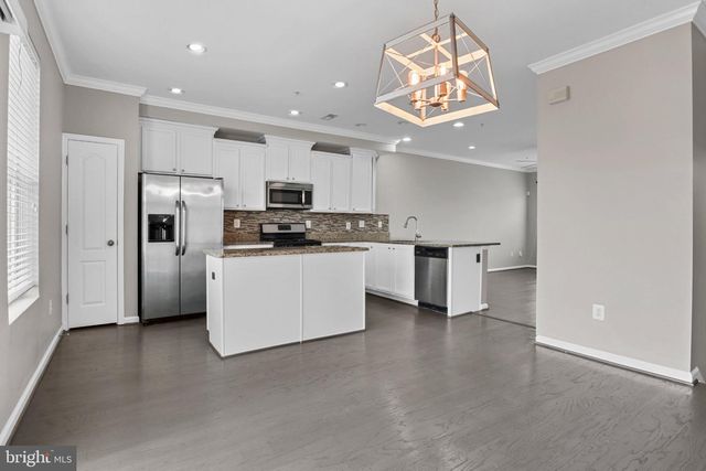 11177 SOUTHPORT PL, White Plains, MD 20695