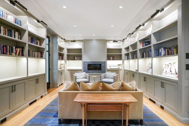 55 Ridge Hill Farm Rd, Wellesley, MA 02482
