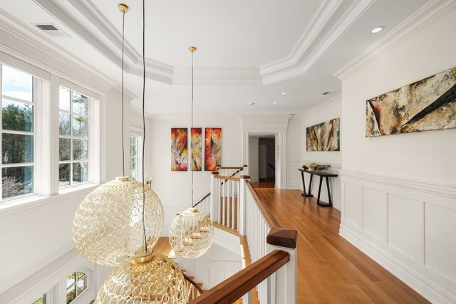 55 Ridge Hill Farm Rd, Wellesley, MA 02482