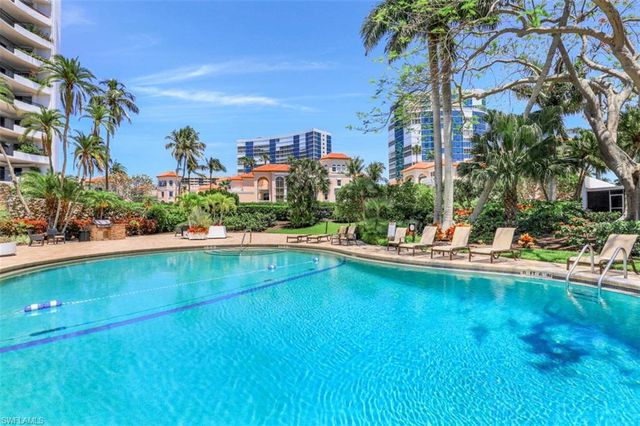 3951 Gulf Shore BLVD N # 1203, Naples, FL 34103