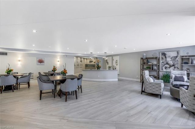 3951 Gulf Shore BLVD N # 1203, Naples, FL 34103