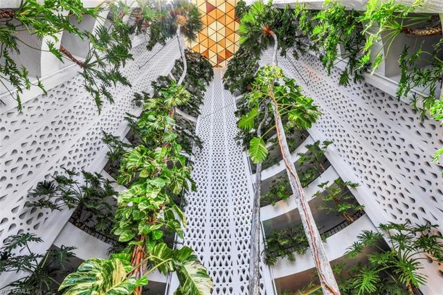 3951 Gulf Shore BLVD N # 1203, Naples, FL 34103