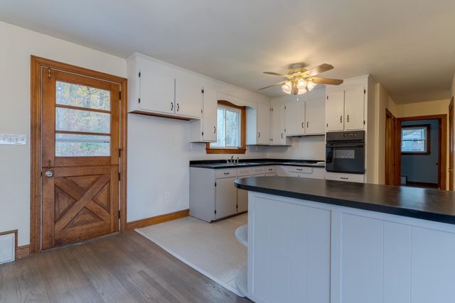 126 Dover Point Road, Dover, NH 03820