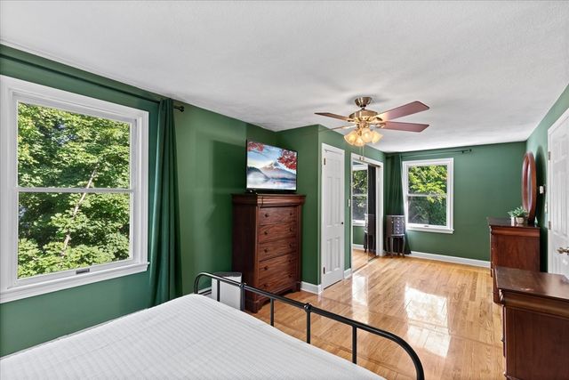 65 May St, Attleboro, MA 02703