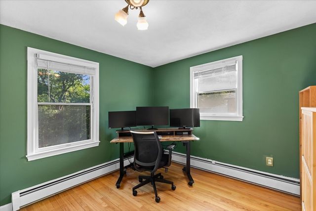 65 May St, Attleboro, MA 02703