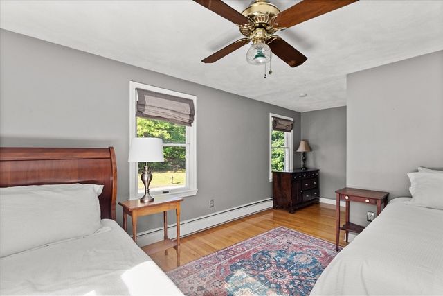65 May St, Attleboro, MA 02703