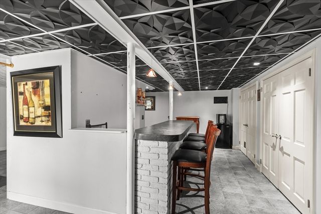 65 May St, Attleboro, MA 02703