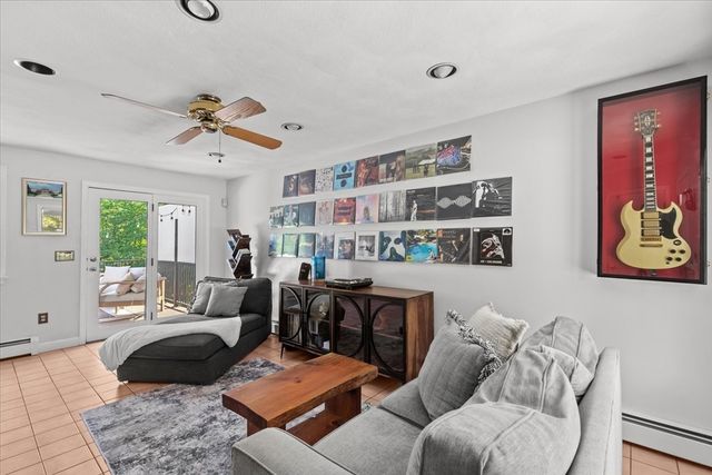 65 May St, Attleboro, MA 02703
