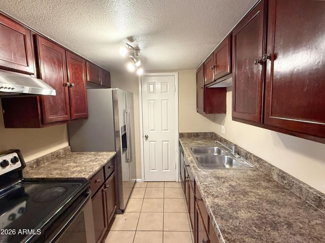 5244 W Lynwood Street, Phoenix, AZ 85043