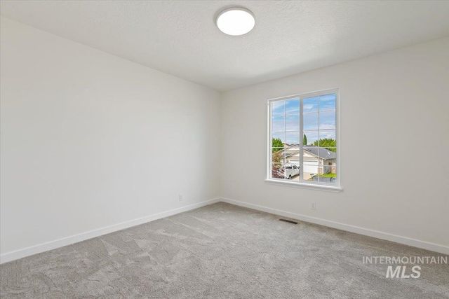 5418 Barkley, Caldwell, ID 83607