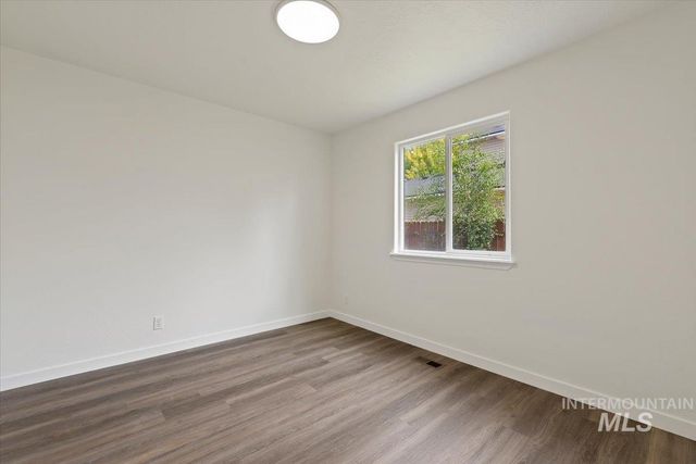5418 Barkley, Caldwell, ID 83607