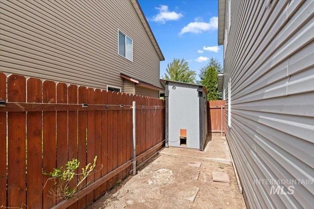 5418 Barkley, Caldwell, ID 83607