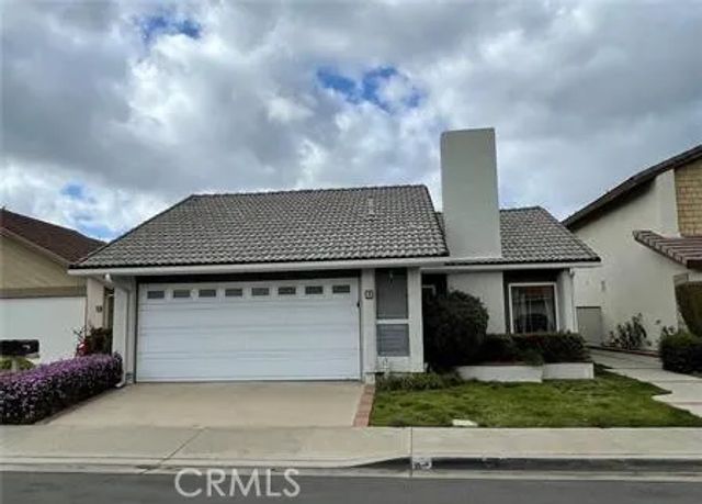 4 Campanero E, Irvine, CA 92620
