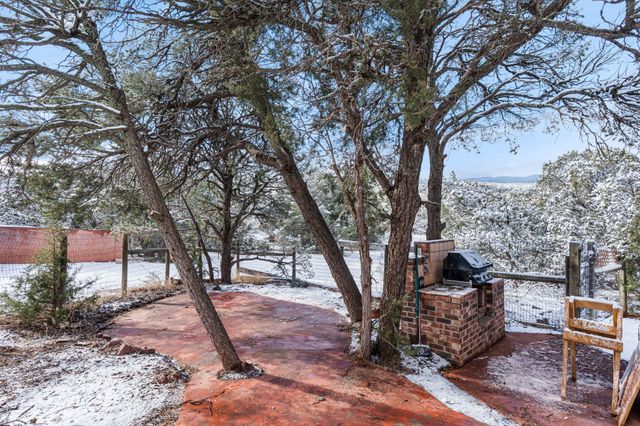 32 BOLAGH Lane, Sandia Park, NM 87047