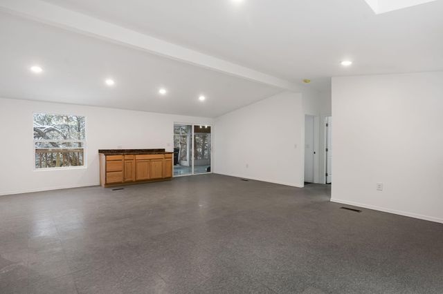 32 BOLAGH Lane, Sandia Park, NM 87047