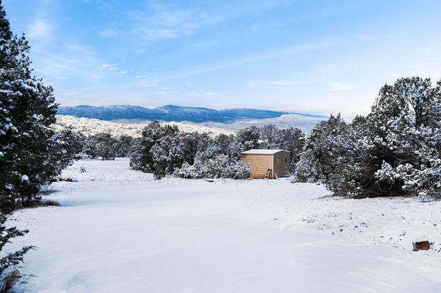 32 BOLAGH Lane, Sandia Park, NM 87047