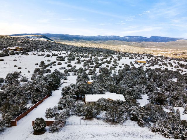 32 BOLAGH Lane, Sandia Park, NM 87047