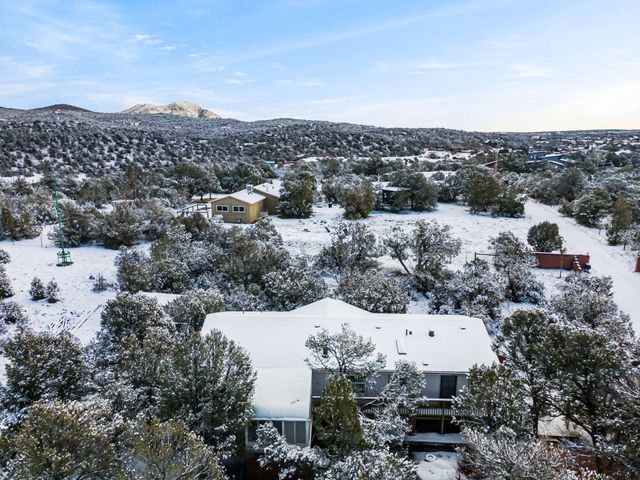 32 BOLAGH Lane, Sandia Park, NM 87047