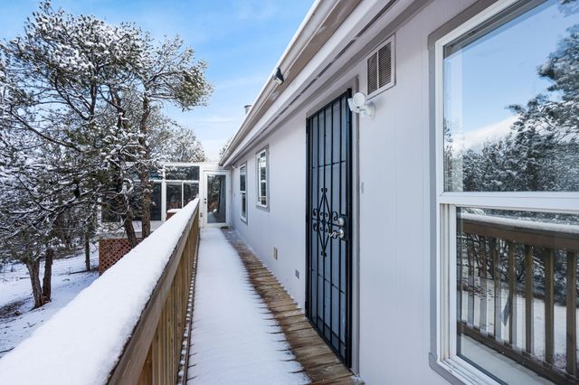 32 BOLAGH Lane, Sandia Park, NM 87047