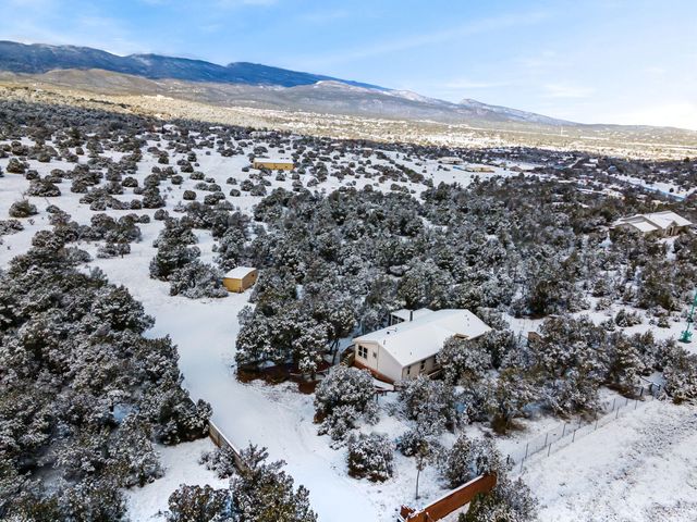 32 BOLAGH Lane, Sandia Park, NM 87047