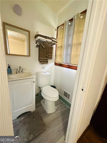 6441 Dunmoor Drive, Jonesboro, GA 30236