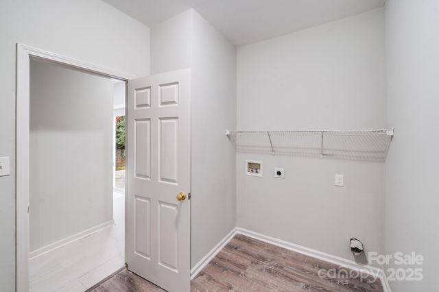 5232 Javitz Road, Charlotte, NC 28216