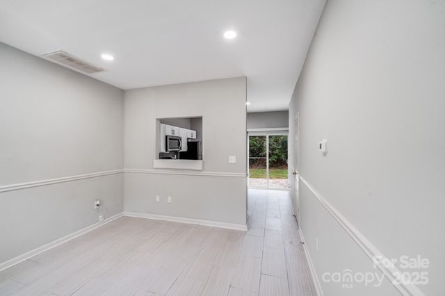 5232 Javitz Road, Charlotte, NC 28216