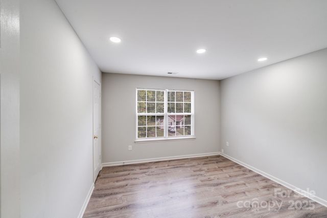 5232 Javitz Road, Charlotte, NC 28216