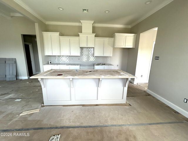 118 Crooked Pine Lane, Scott, LA 70583