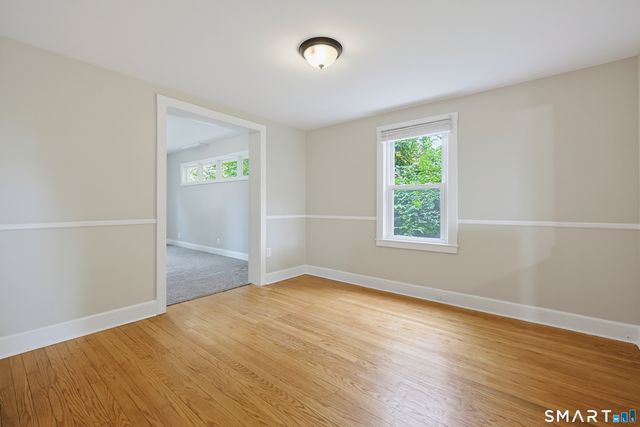 5 Flyers Drive, Norwich, CT 06360