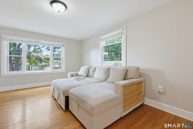 5 Flyers Drive, Norwich, CT 06360