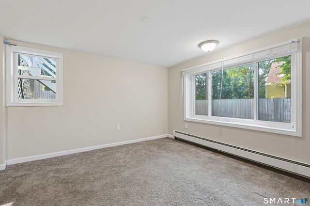 5 Flyers Drive, Norwich, CT 06360