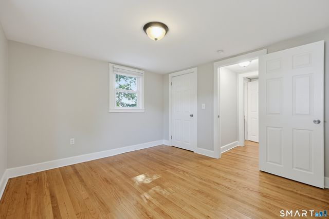 5 Flyers Drive, Norwich, CT 06360