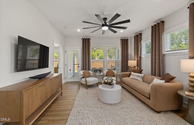 109 Omaha Way, Clayton, NC 27520