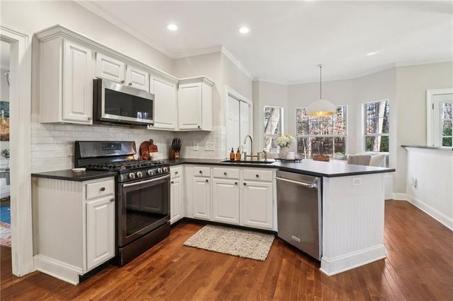 12245 Greenmont Walk, Alpharetta, GA 30009