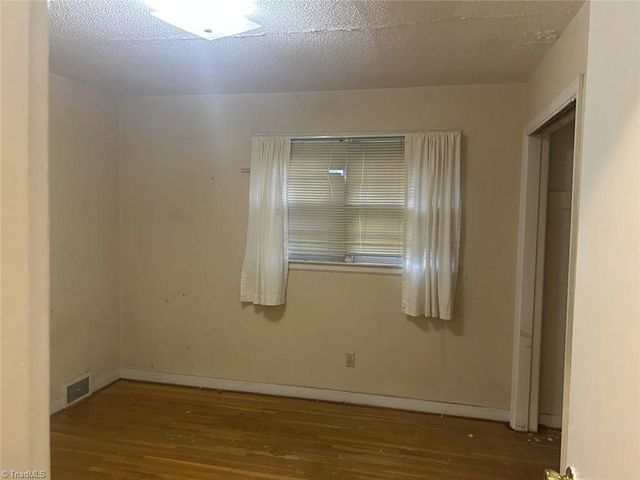 1127 Biltmore Avenue, High Point, NC 27260