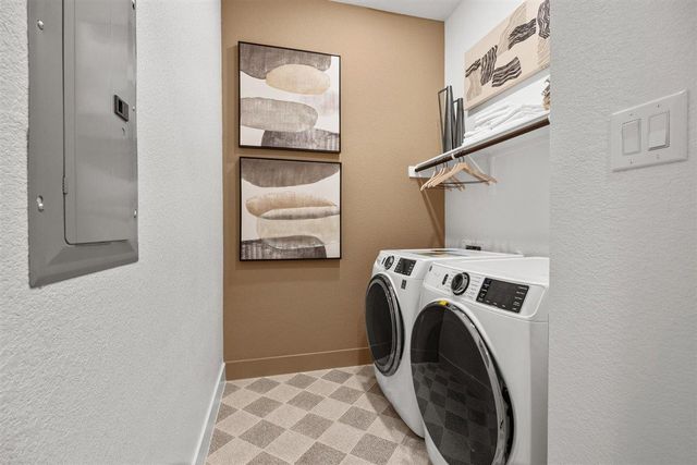 18708 Hopper LN, Austin, TX 78738