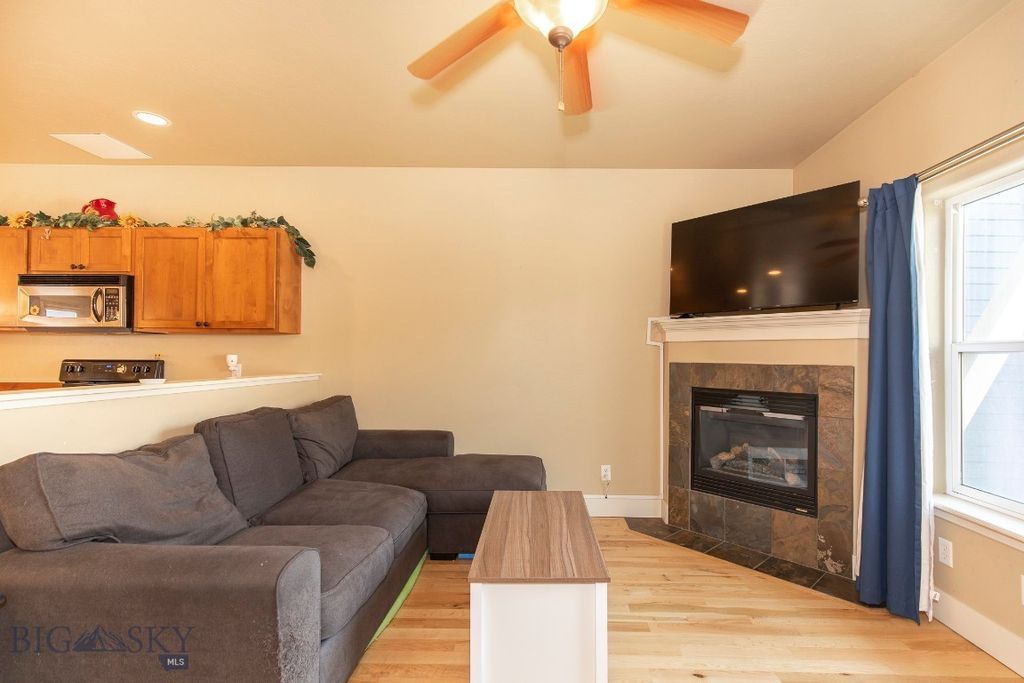 56 Kimball Avenue D, Bozeman, MT 59718 photo 3