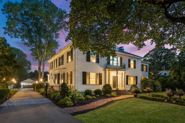 98 Silver Street, Dover, NH 03820