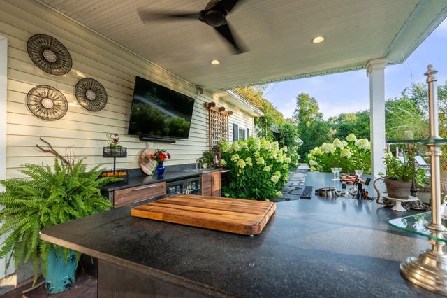 98 Silver Street, Dover, NH 03820