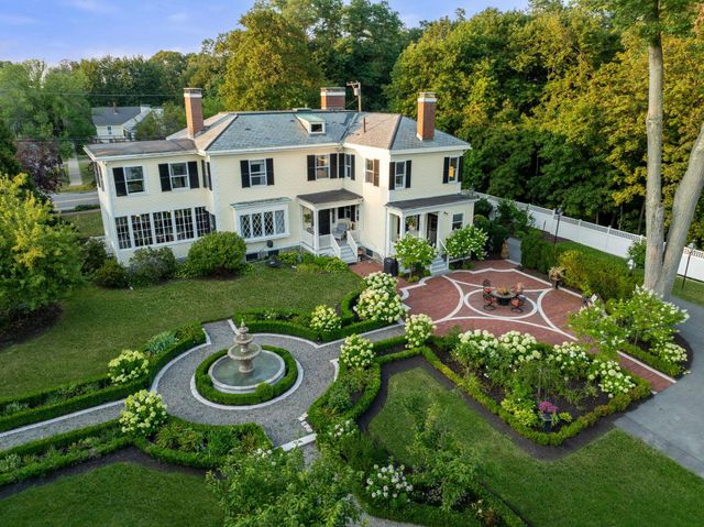 98 Silver Street, Dover, NH 03820