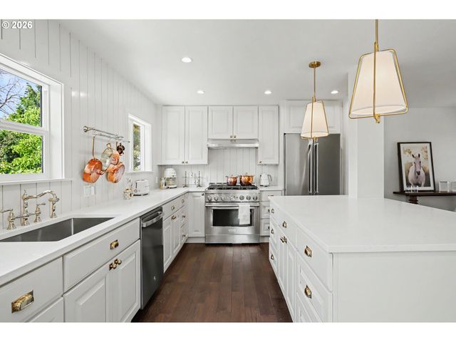4845 Ne 10TH Ave, Portland, OR 97211