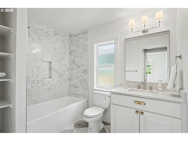 4845 Ne 10TH Ave, Portland, OR 97211