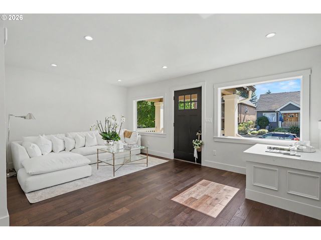 4845 Ne 10TH Ave, Portland, OR 97211