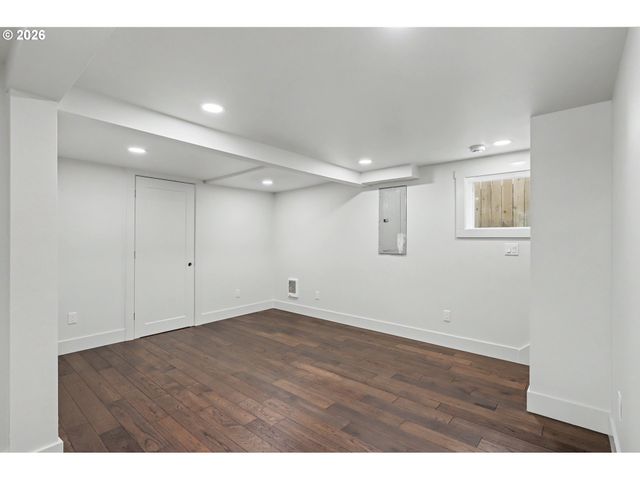 4845 Ne 10TH Ave, Portland, OR 97211